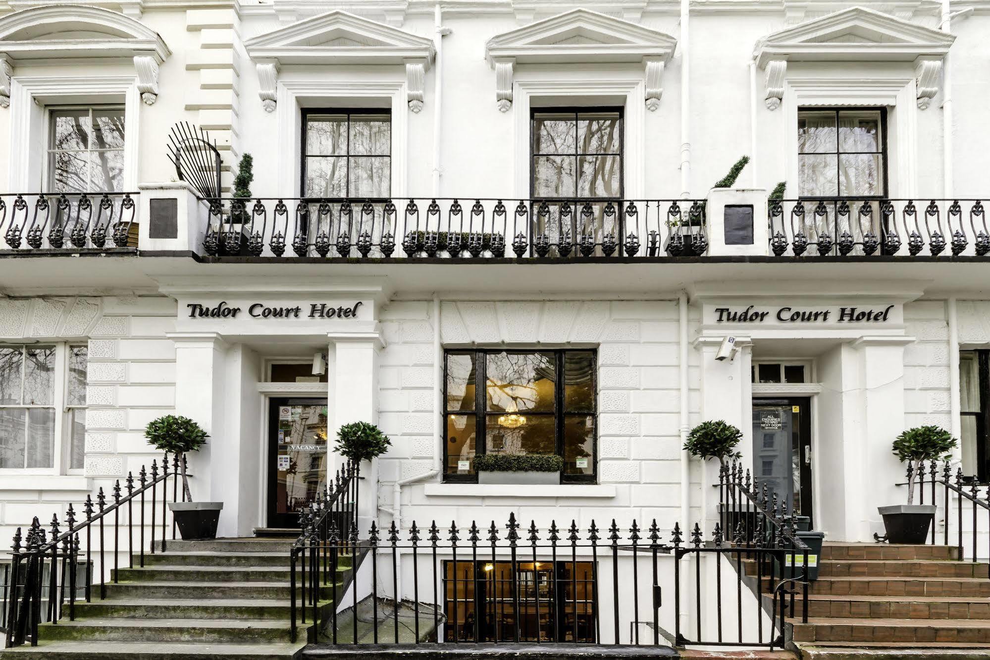 Tudor Court Hotel London Exterior photo